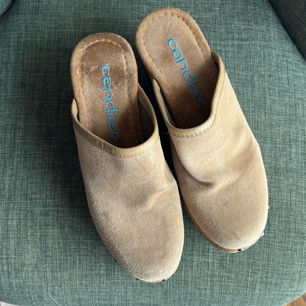 Candie's Y2K platform studded wooden heel Beige tan Suede Mules Heel Women 8 GUC - Picture 3 of 11